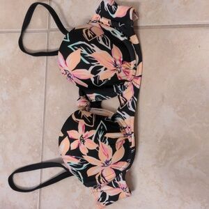 Padded swim top size small